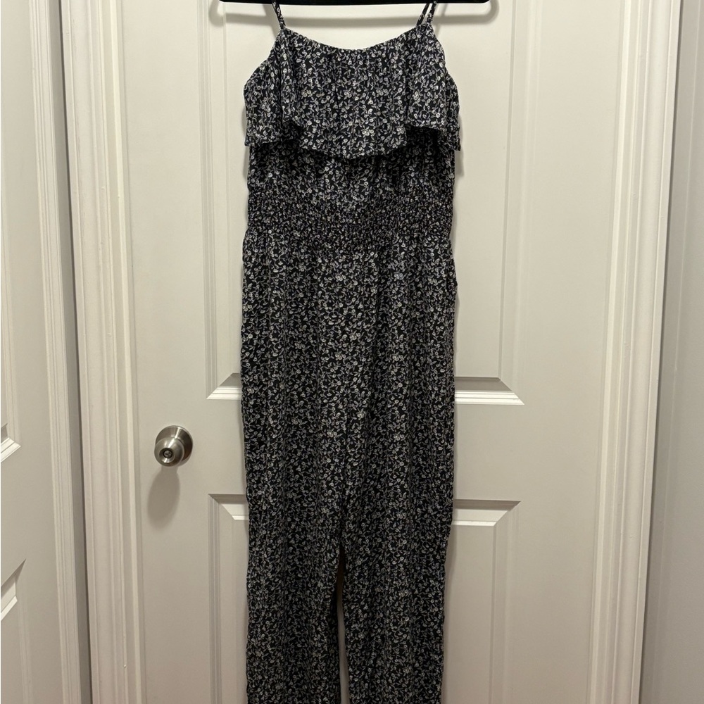 American Eagle Outfitters Black and White Floral Jumpsuit